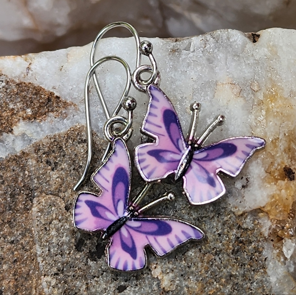 ❤️ Macy's Jewelry Purple Little Butterfly Designer Minimalist Earrings